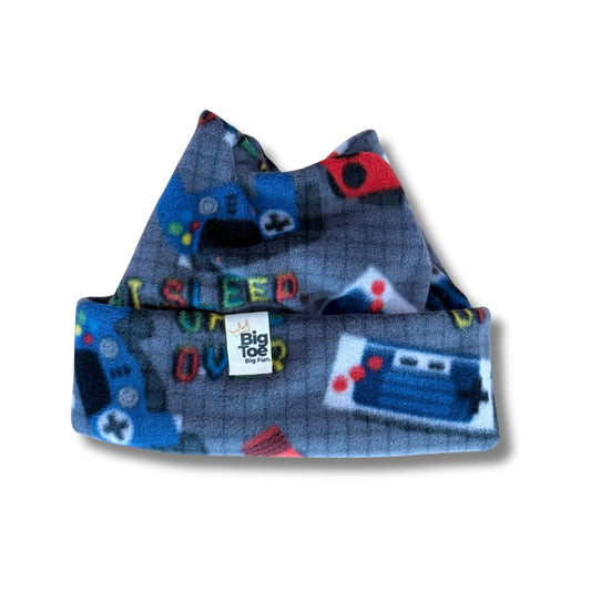 Lil Toe Reversible Handmade Beanie - Grom Sizing | Big Toe & Co.