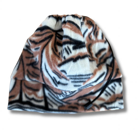 Cinch Toe Beanie & Neck Gaiter - Handmade Beanie | Big Toe & Co.